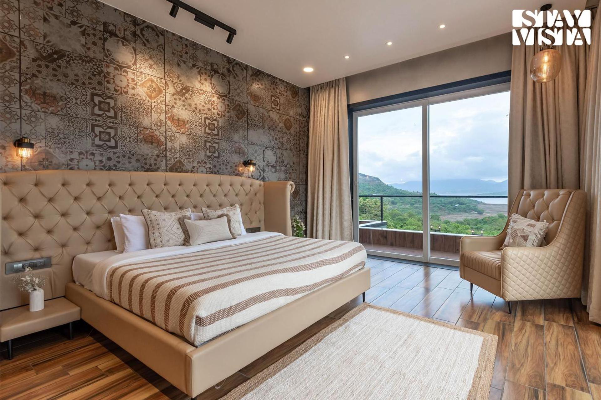 Stayvista At La Nirvana With Pool, Music Speaker & Indoor-Outdoor Game Лонавала Экстерьер фото